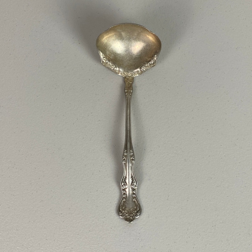 VTG Holmes & Edwards Lovely Lady Sugar Shell Spoon Silverplate 6" Floral Scroll